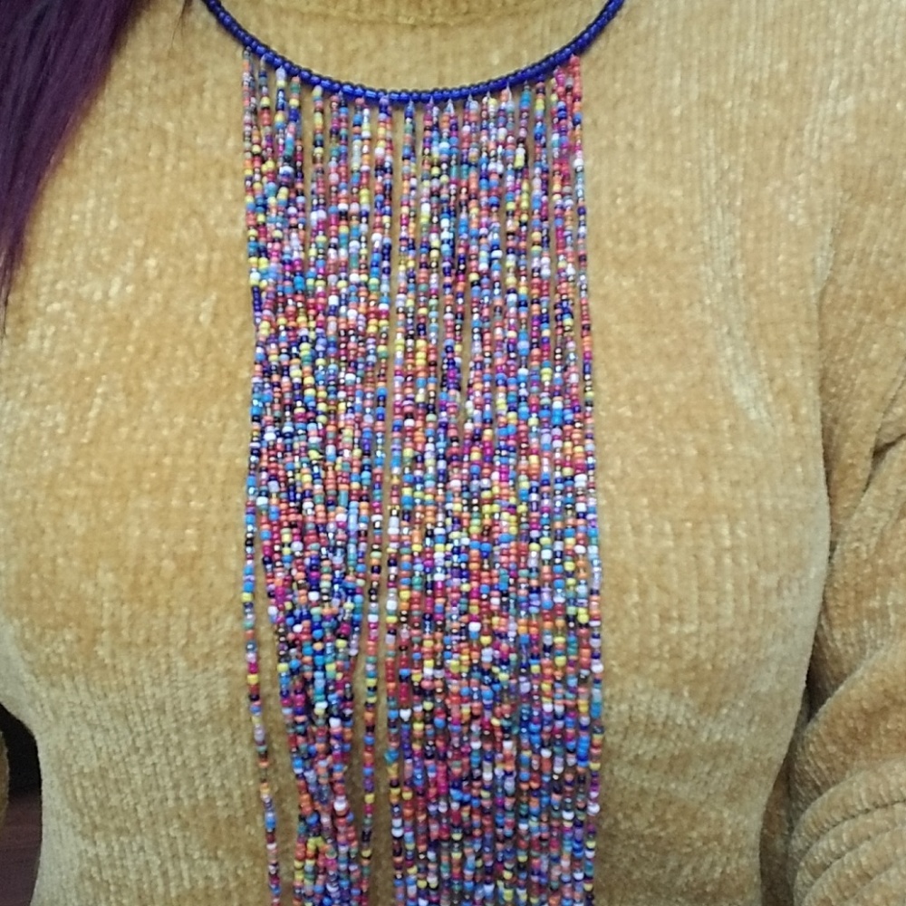 Beaded necklace - Picture 3 of 6